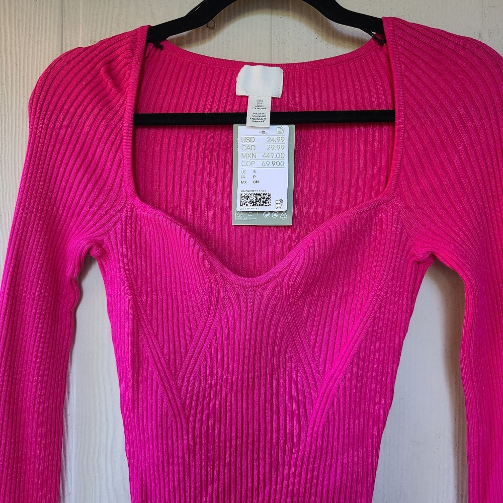 H&M Fushia Cable Knit Sweater Size Small - Picture 2 of 10